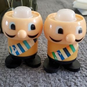 Vtg character plastic salt and pepper